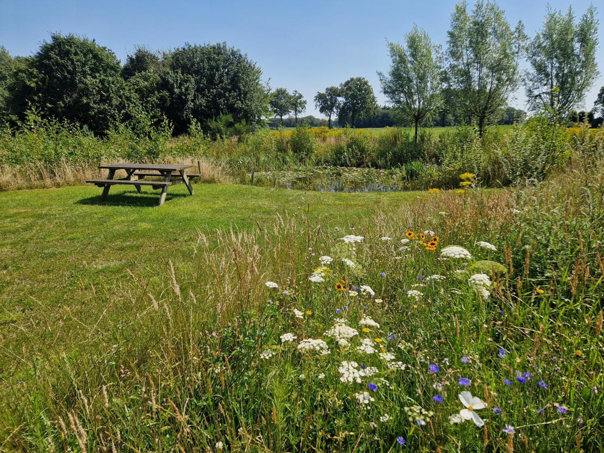 De Wilde Tuin - Tuinkamer Moergestel Buitenkant foto